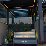 Ruka Hotel *